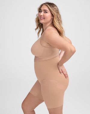 Mid-Waist Short