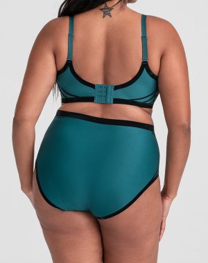 Silhouette Brief